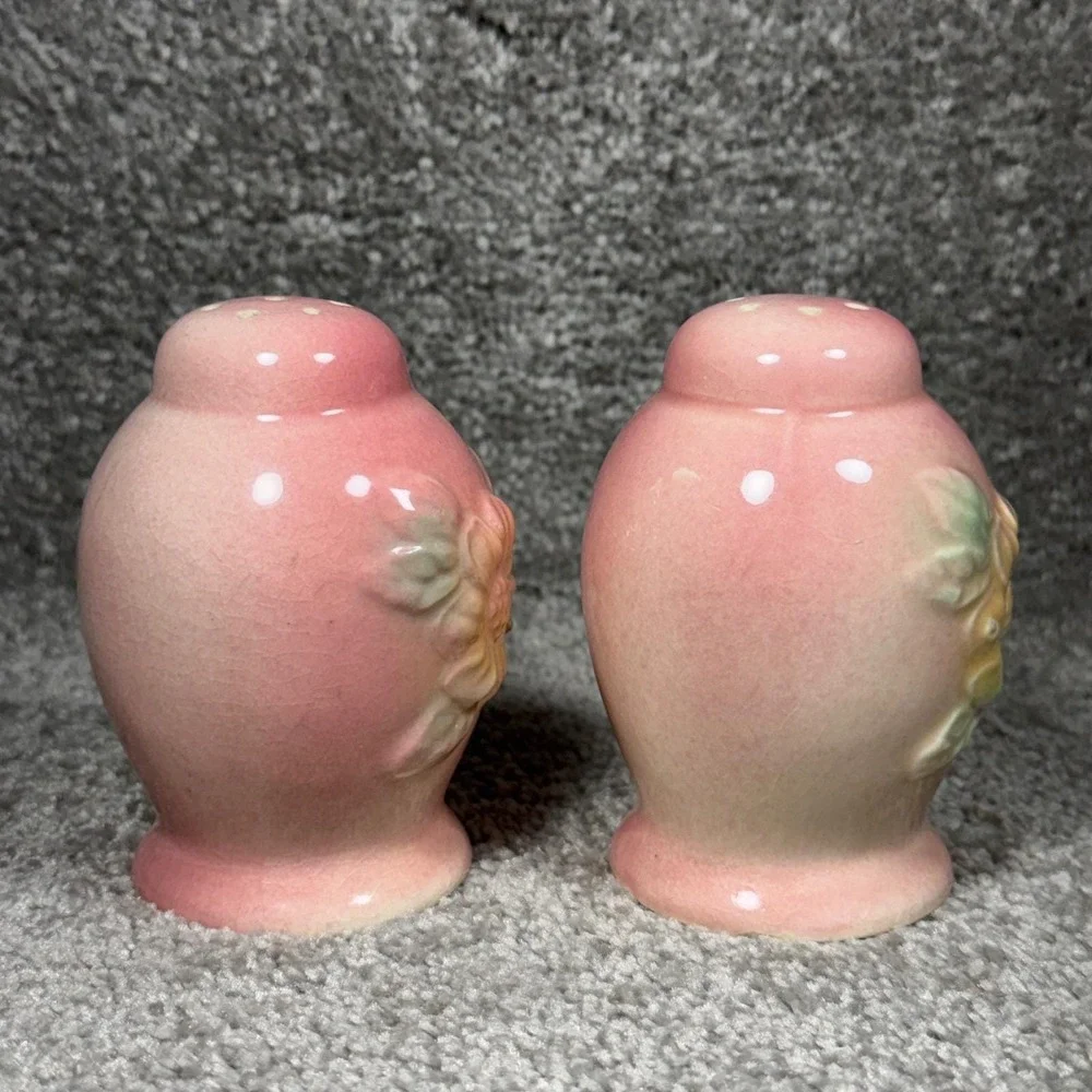 Hull Pottery good fair